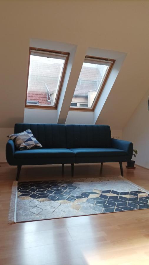 Hb Downtown Sunny Apartman Boedapest Buitenkant foto